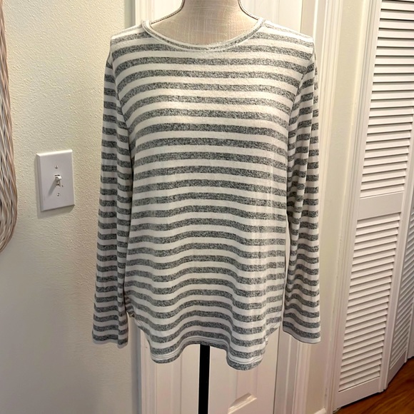 Verve Ami tulip back super soft sweater - Picture 1 of 6